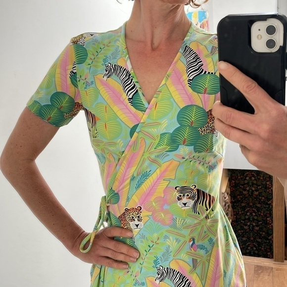 Leggiadro Jungle jersey Wrap Dress Stretch Lycra Tiger Zebra shortsleeve green M - Picture 6 of 12